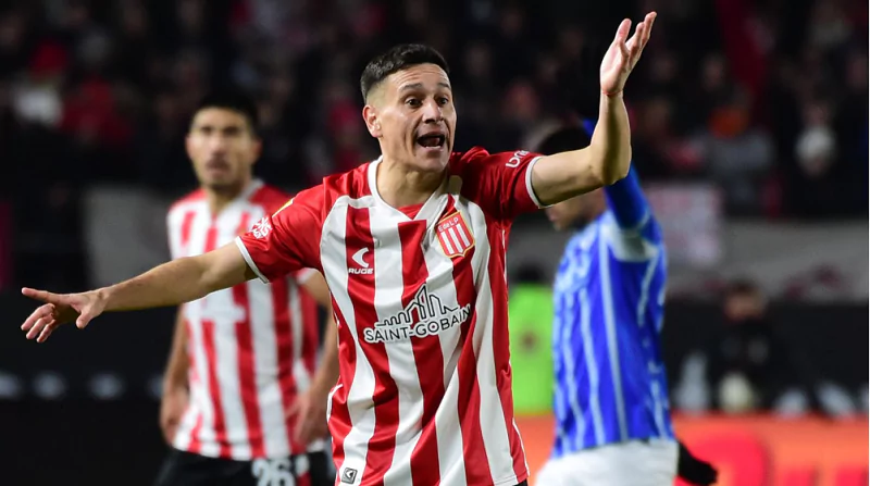 Estudiantes vs Huracan đều có phong độ kém